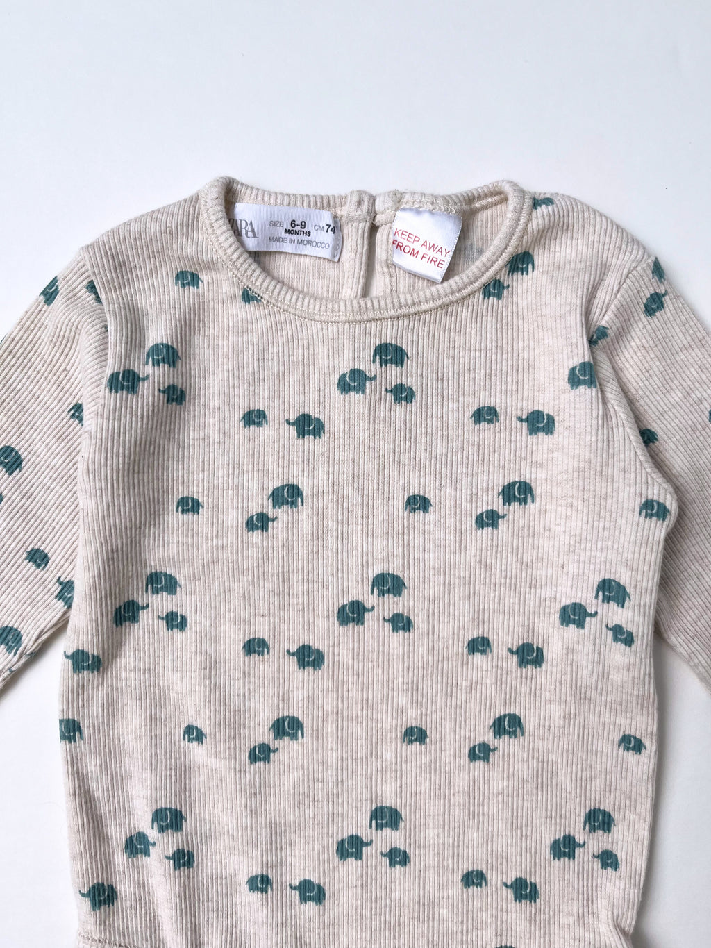 Zara – Onesie (Size 6–9 months)
