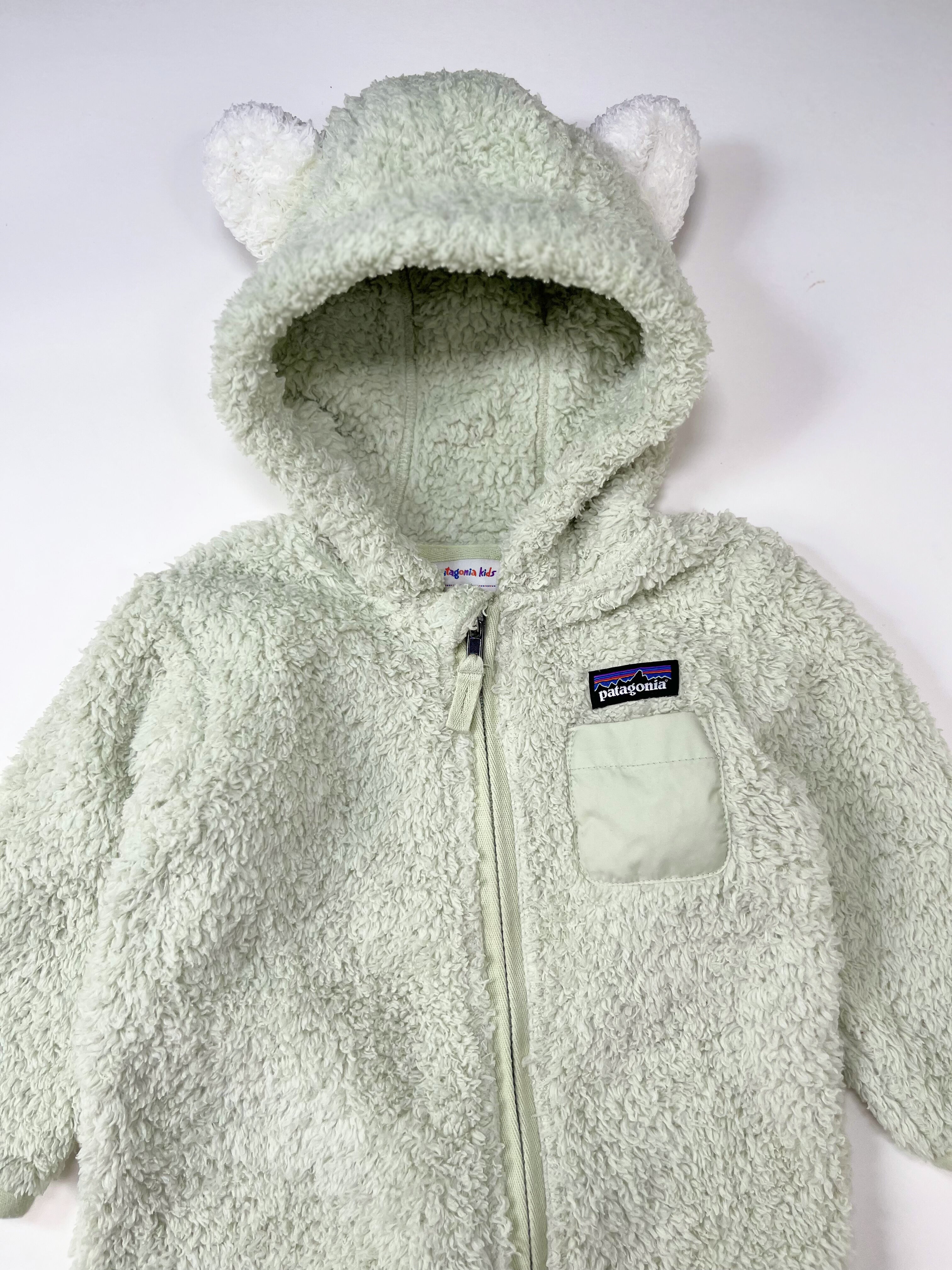 Patagonia – Baby Furry Friends Fleece Bunting (Size 6–12 months)