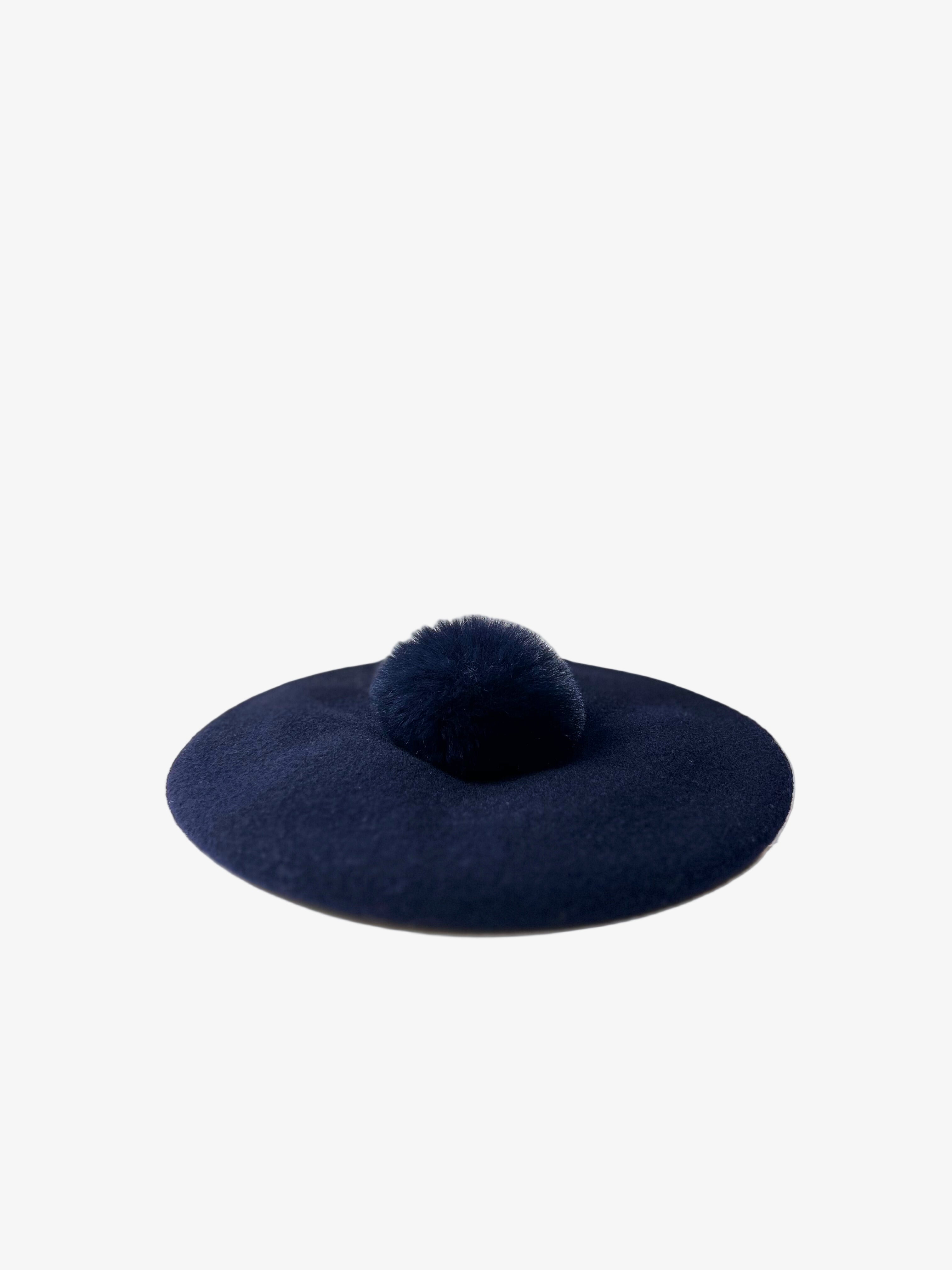 Jacadi – French Wool Beret with Faux Fur Pom-Pom (Size 6–8 Years / 55 cm)