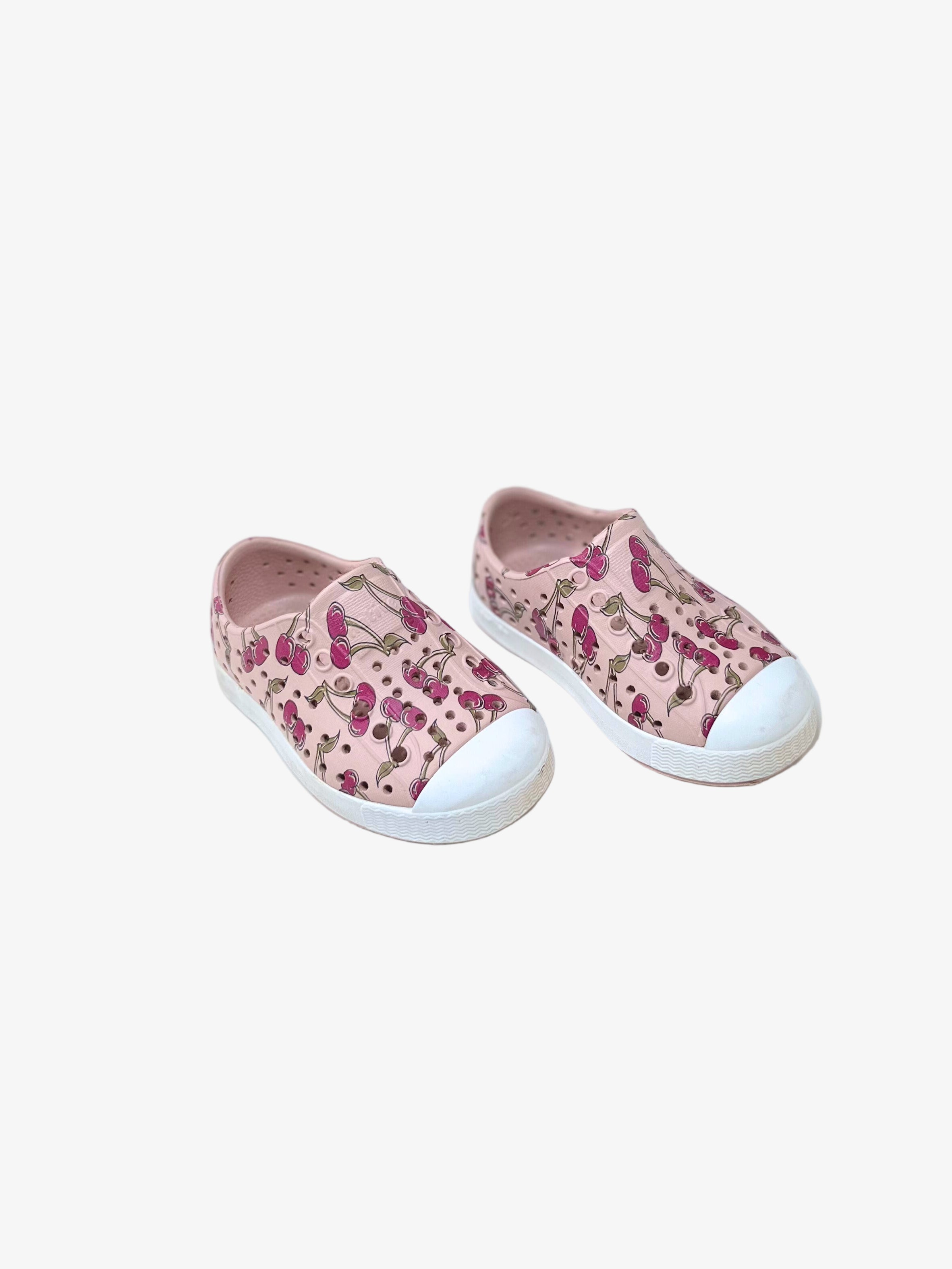 Native Shoes – Size C5