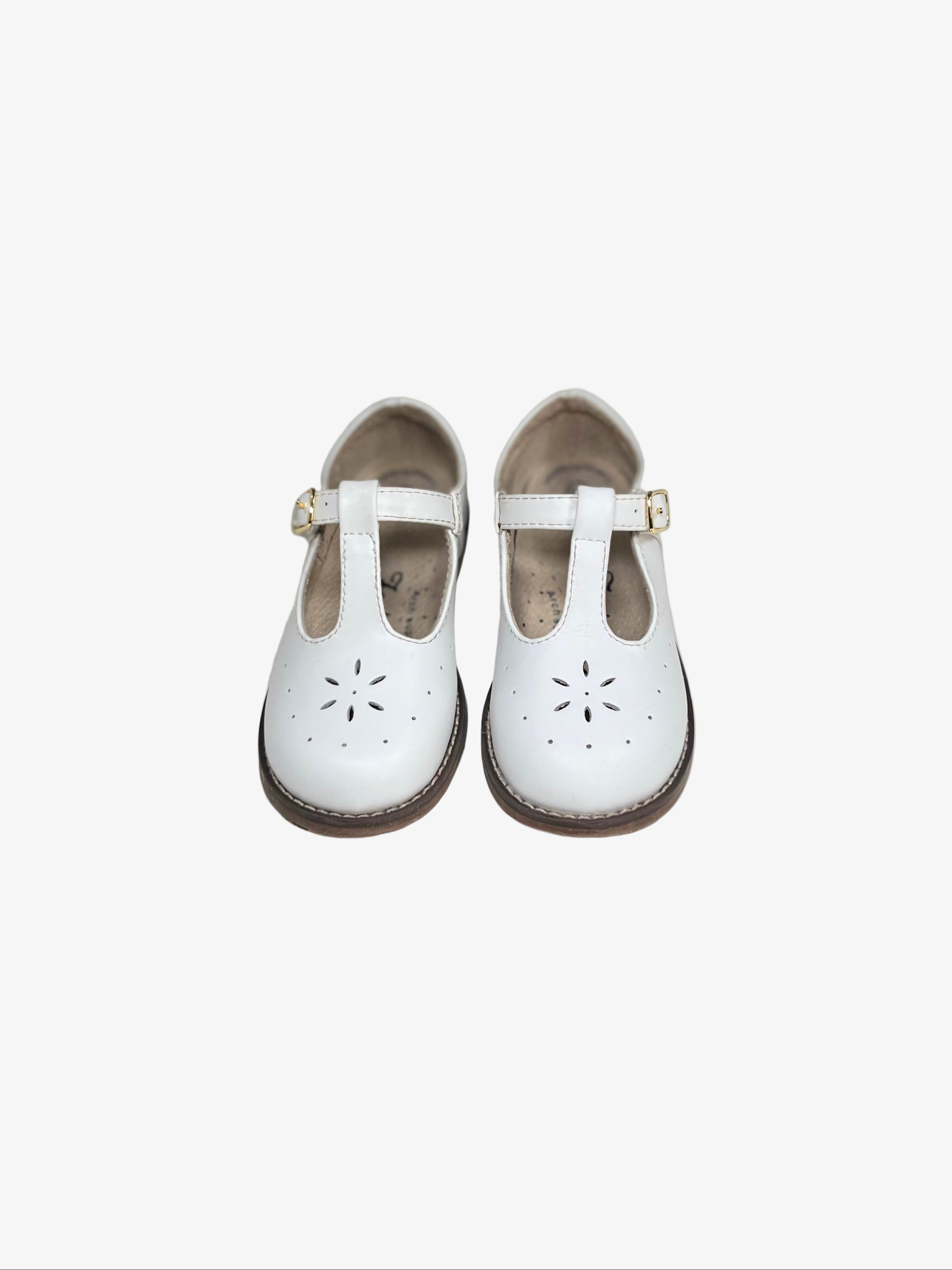 Footmates - Mary Janes (Size 9.5)