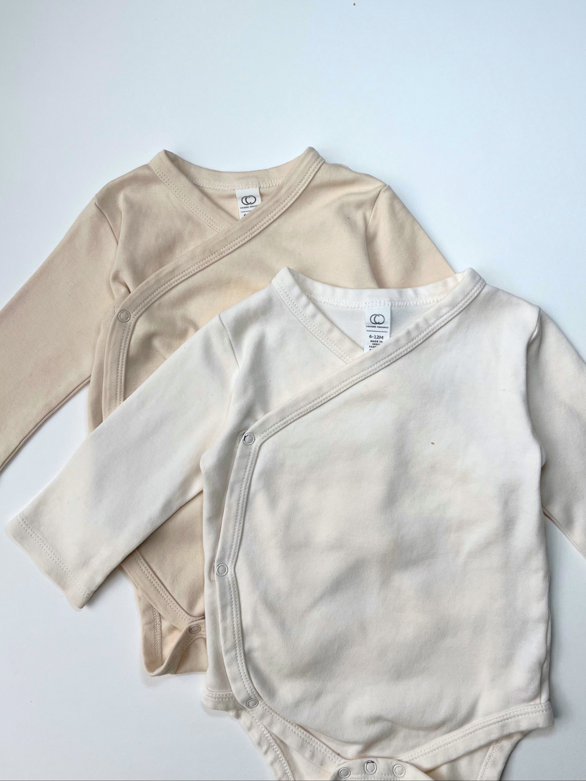 Colored Organics – Kimono-Style Long-Sleeve Onesies (Set of 2, Size 6–12 months)