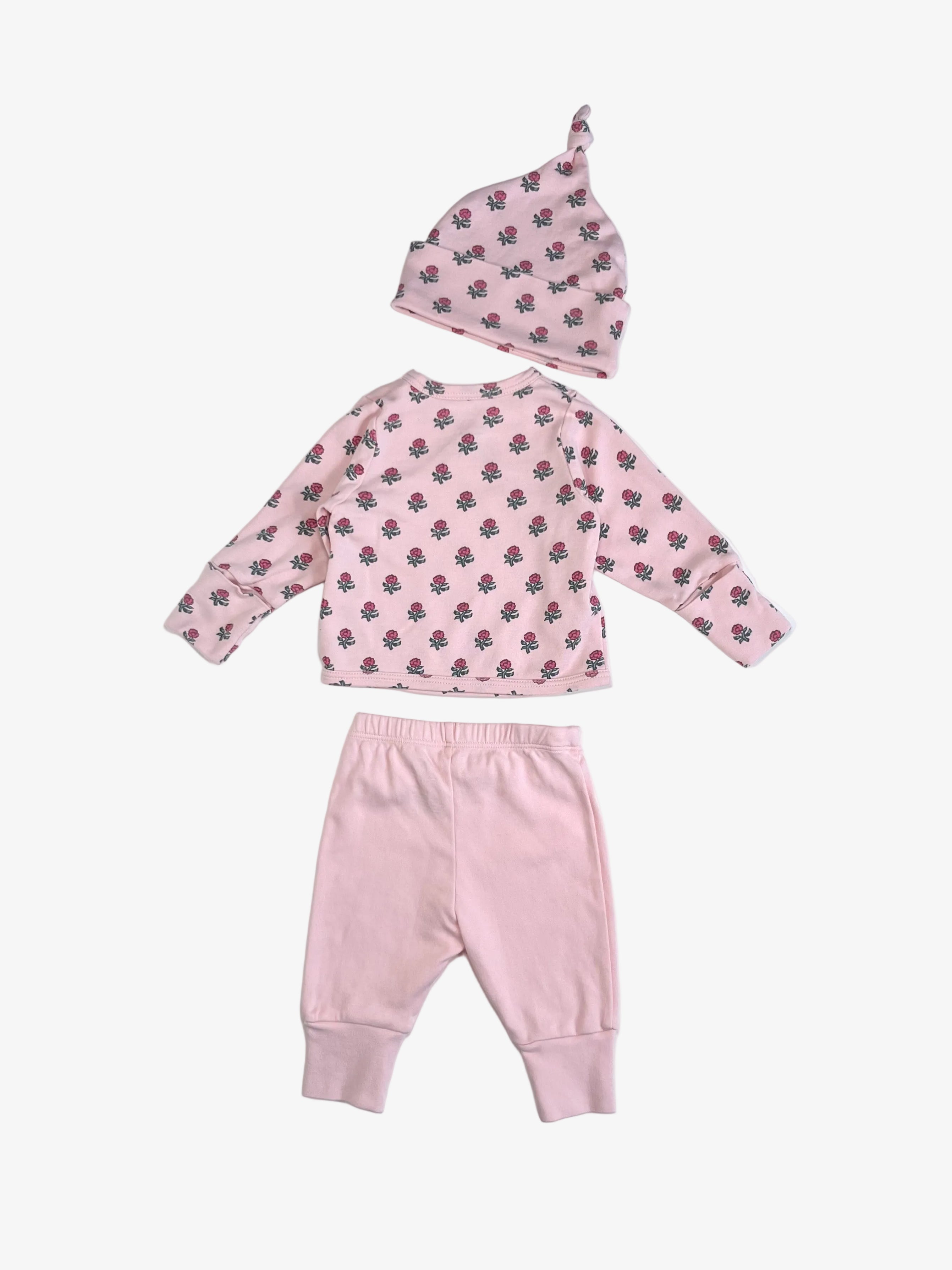 Pink Chicken – Newborn Set (Top, Bottom & Hat)