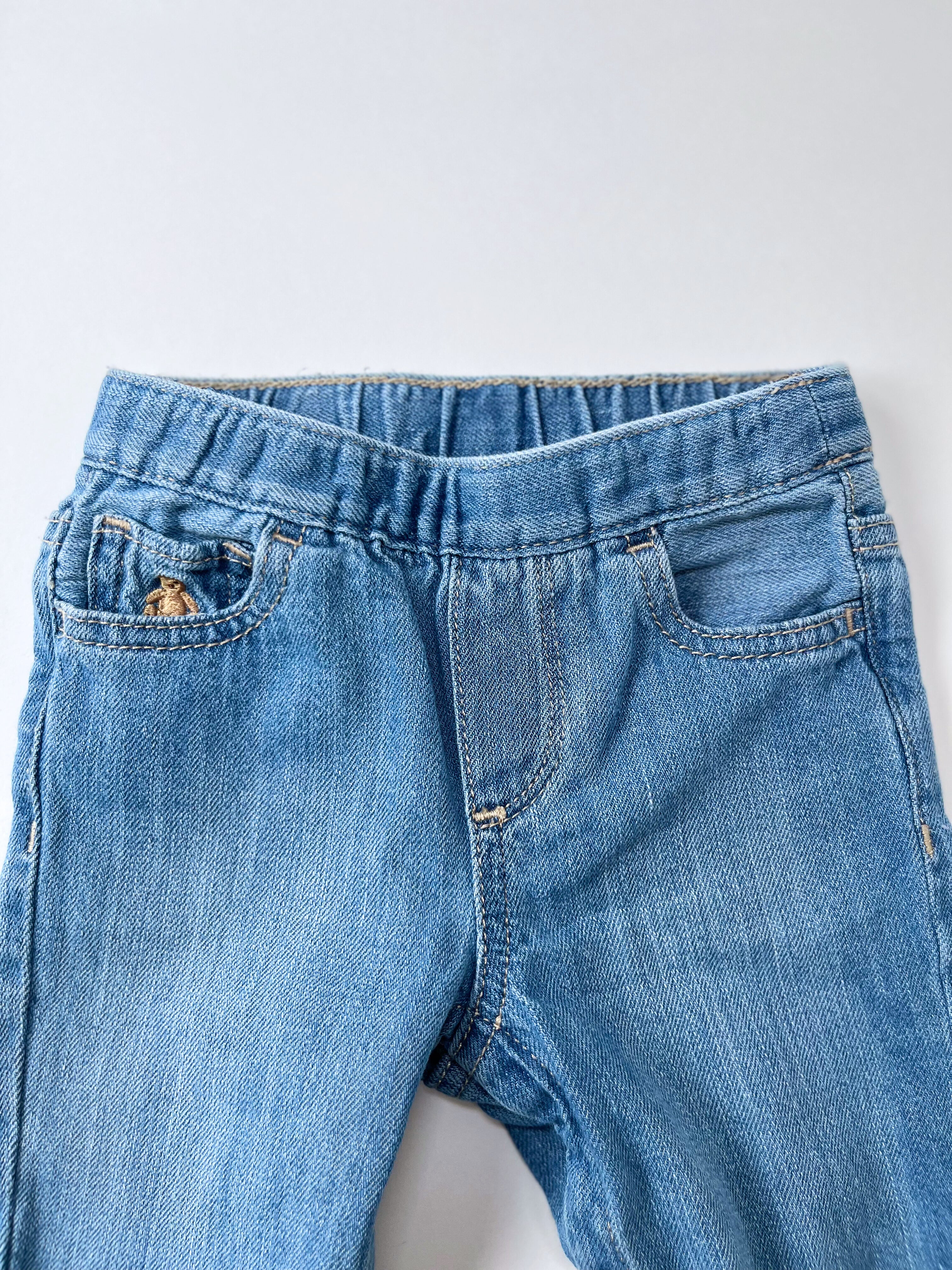 GAP – Jeans (Size 6–12 months)